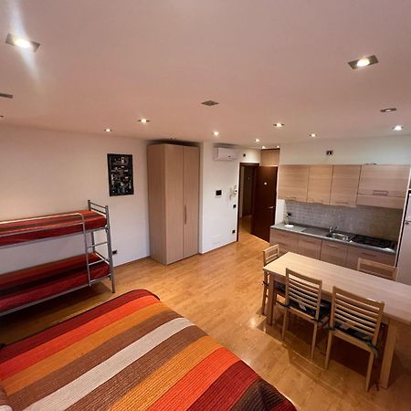 Residence Stefania Cavasso Nuovo Kültér fotó
