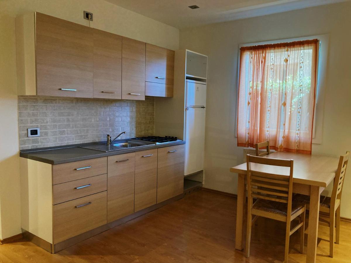 Residence Stefania Cavasso Nuovo Kültér fotó